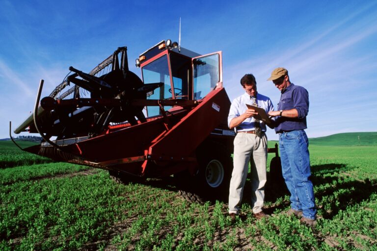 Seguro para máquinas agrícolas: conheça as vantagens!