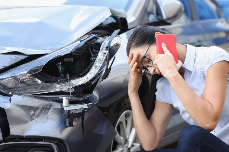 O que fazer em caso de acidente com carro?