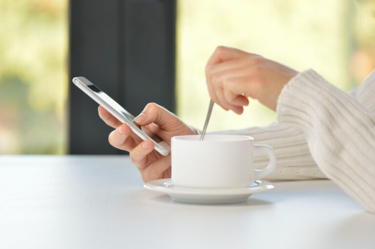 Qual o tempo de vida útil de um aparelho celular e como aumentá-lo?